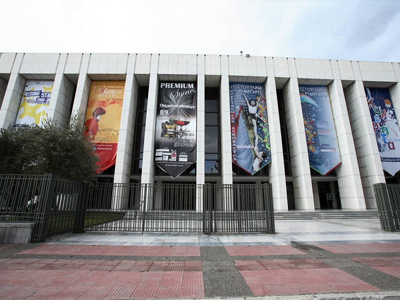 Στο σφυρί και το Μέγαρο Μουσικής