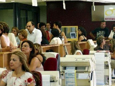 «Επεκτείνονται» οι διατάξεις για το βαθμολογικό-μισθολογικό καθεστώς