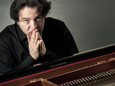 Σε δίκη ο παγκοσμίου φήμης πιανίστας, Φαζίλ Σάι