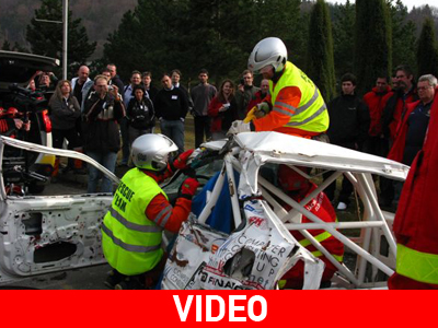 Δύο Έλληνες σε διεθνές σεμινάριο απεγκλωβισμού οδηγού Δύο Έλληνες σε διεθνές σεμινάριο απεγκλωβισμού οδηγού