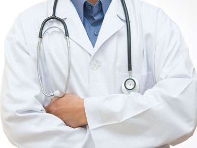 Γιατρός βάρδιας ο πρώην υπουργός