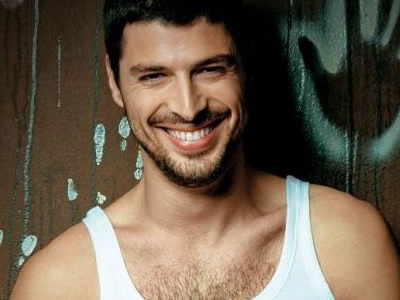 Ο Γιώργης με την αγαπημένη του στη Σκύρο‏