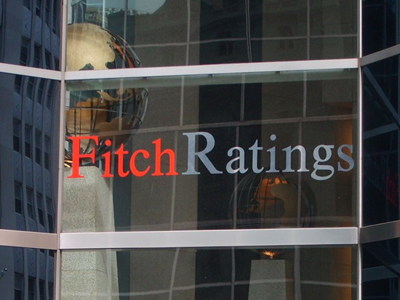 Υποβάθμιση της Ισπανίας κατά τρεις βαθμίδες