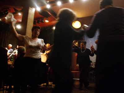 Δυο ώρες λιγότερο μουσική στο Δήμο Αθηναίων