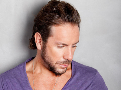 Γιώργος Μαζωνάκης @ Club Vogue