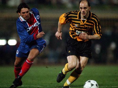 Τρία στα τρία για την Παρί στην Ελλάδα