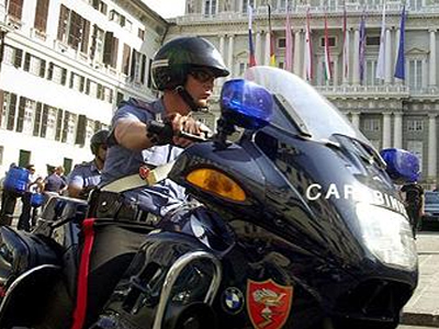 Στα ίχνη κατά συρροή δολοφόνου η ιταλική αστυνομία Στα ίχνη κατά συρροή δολοφόνου η ιταλική αστυνομία