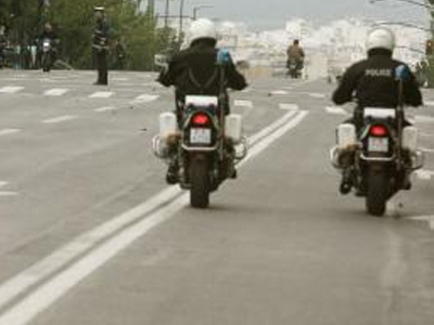 Συνέλαβαν ληστές σούπερ μάρκετ