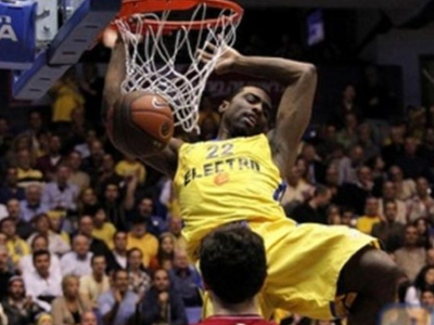 «Καθάρισε» στο δεύτερο η Μακάμπι, 75-60 την Καντού