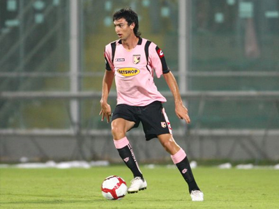 «Καλύτερος ο Παστόρε από τον Μέσι»