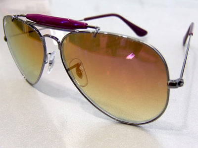 Διάρρηξη για ένα ζευγάρι γυαλιά