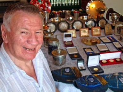 Πουλάει τα μετάλλιά του ο Σμιθ