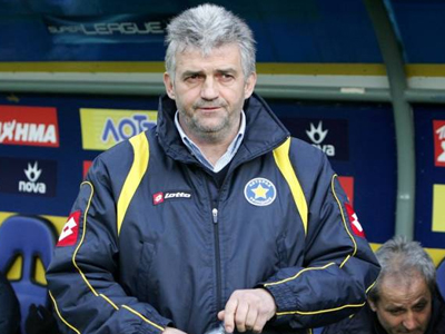 Αστέρας Τρ.: Ανανέωσε ο Τσιώλης