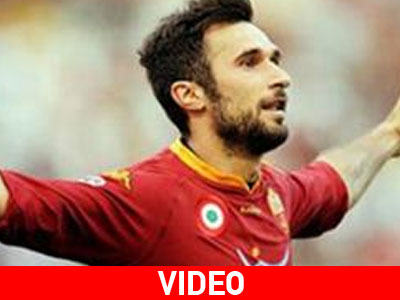 Επέστρεψε στην κορυφή η Ρόμα,  2-1 τη Λάτσιο