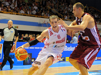 Με το… δεξί στο Eurobasket η Ρωσία, 81-68 τη Λετονία