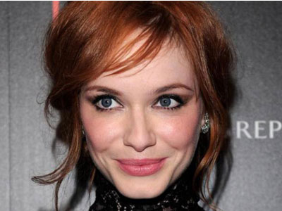 Super μακιγιάζ που κάνει τα μάτια να δείχνουν μεγαλύτερα!