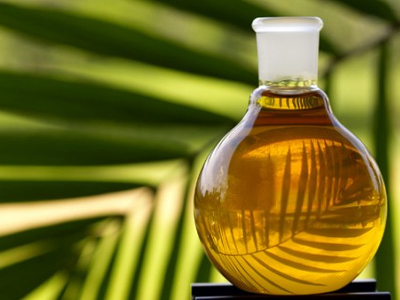 Λάδι στη «φωτιά» από τη Ντόρα