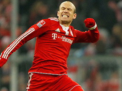 Διά… ποδός Ρόμπεν η Μπάγερν, 2-1 τη Φράιμπουργκ