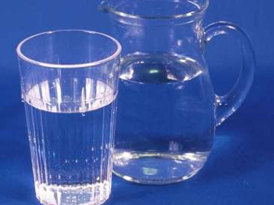 Οι νεροκουβαλητές και οι κουβαλητές της Βουλής