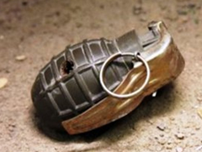 Συναγερμός μετά από ανεύρεση χειροβομβίδας στην Πεύκη