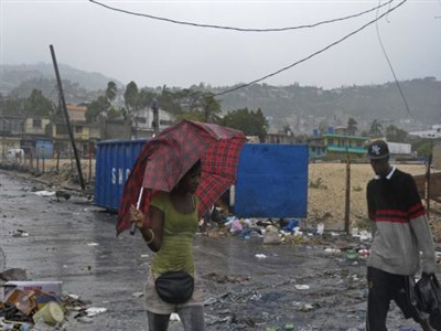 Προς τις ακτές της Φλόριντα κατευθύνεται η καταιγίδα Ισαάκ