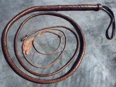 Μαστίγωσαν έφηβη επειδή διατηρούσε δεσμό με νεαρό άνδρα