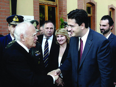 Συνάντηση Παπούλια-Τζιτζικώστα Συνάντηση Παπούλια-Τζιτζικώστα