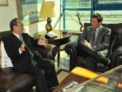 Με τον Πρέσβη της Ιαπωνίας συναντήθηκε ο Μ. Βαρβιτσιώτης