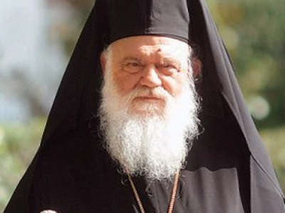 Στο Αττικό Νοσοκομείο για μετεγχειρητικές εξετάσεις ο Ιερώνυμος