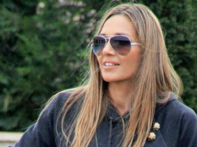 Tώρα και στο εξωτερικό