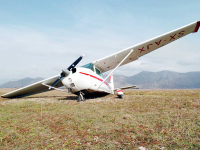 Φωτιά σε μονοκινητήριο αεροσκάφος