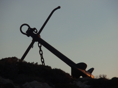 Έχασε την άγκυρα την ώρα που έδενε στο λιμάνι