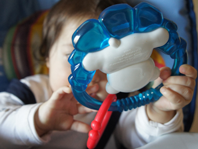 Τους έπιασαν την ώρα που πουλούσαν το παιδί τους