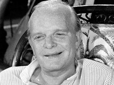 Ο Τρούμαν Καπότε: Κάποτε στην Πάρο…