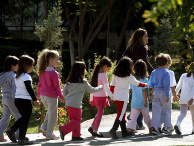 Ψάχνουν δασκάλα