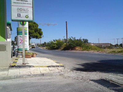 Διασταύρωση καρμανιόλα στο Κορωπί