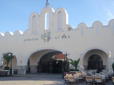 Πέφτουν σοβάδες στη Δημοτική Αγορά της Κω