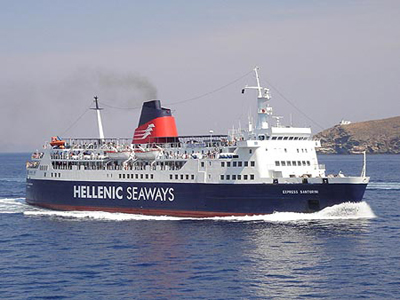 Επιδιορθώθηκε η βλάβη, αναχώρησε το «ΕΞΠΡΕΣ ΣΑΝΤΟΡΙΝΗ»