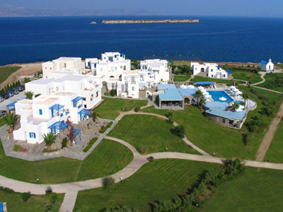 Στη Χρυσή Ακτή της Πάρου ο Γιώργος Παπανδρέου