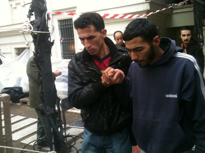 Οριακή η κατάσταση της υγείας των μεταναστών απεργών πείνας