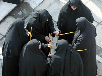 Μαϊμού καλόγριες στα νοσοκομεία της Πάτρας