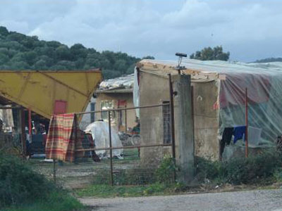 Γκέτο εξαθλιωμένων έξω από το Μεσολόγγι