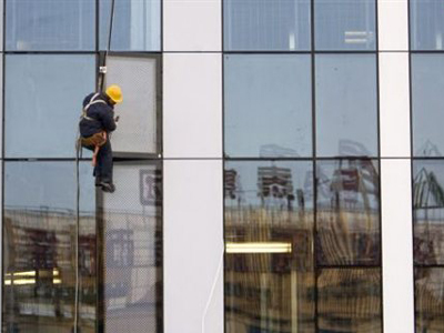 Παπαδημούλης: Γιατί κρύψατε τον θάνατο του Αιγύπτιου εργάτη;