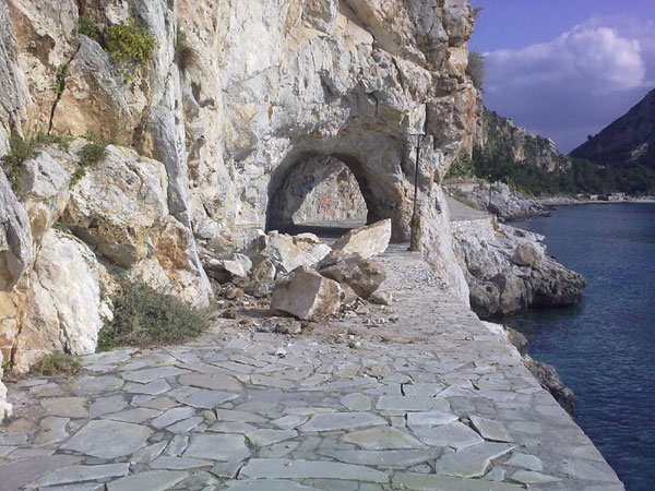 Να κλείσει η Αρβανιτιά λέει το ΙΓΜΕ