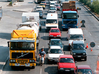 Ουρές στα διόδια της Θήβας