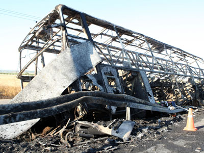 Φωτιά σε τουριστικά λεωφορεία