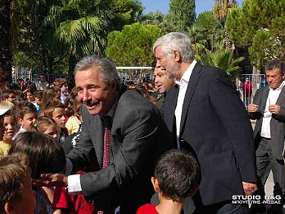 Κοινή εμφάνιση Μανιάτη και Τατούλη