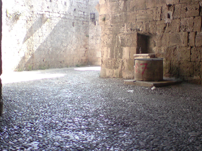 Χρειάζονται κάδους