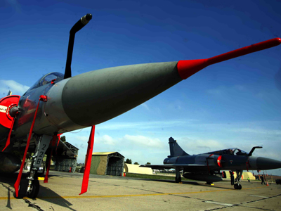 Δε θέλουν το πεδίο βολής