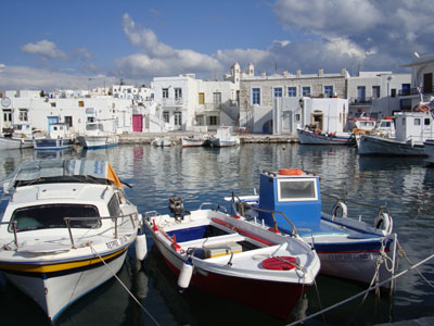 Στη Νάουσα της Πάρου η Ρέα Γαλανάκη